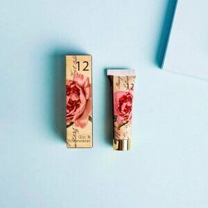 Margot Elena Gin & Rosewater Petite Handcreme .5 oz